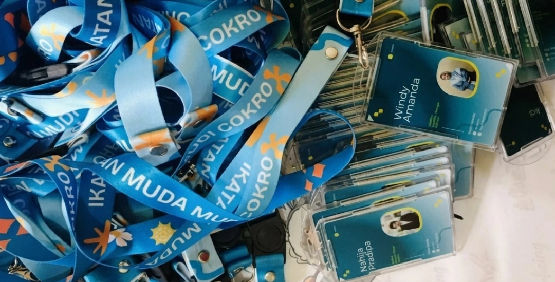 Pabrik Tali ID Card Lanyard Sablon dan Printing Terbaik di Surabaya